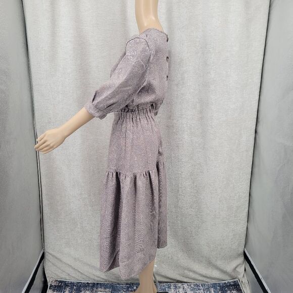 Current Air Taupe Floral Jacquard Puffed Sleeve Teired Midi Dress Back Cutout - Picture 5 of 10